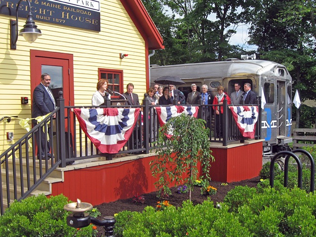 ribbon cutting ceremony