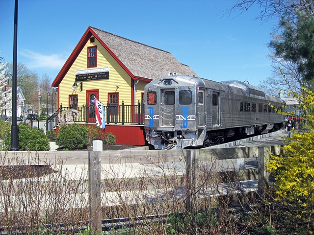 Freight House and RDC 6211